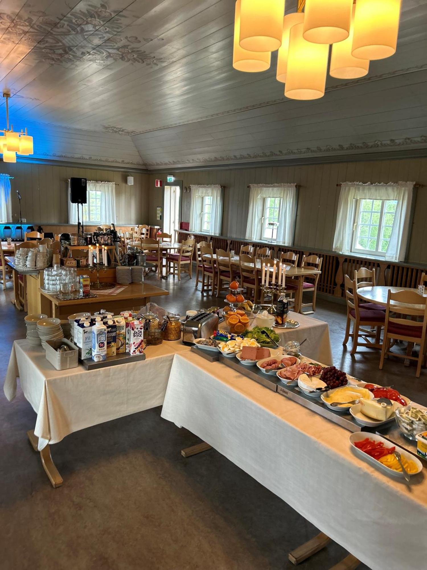 Brunnsvik Hotell & Konferens Лудвика Екстериор снимка